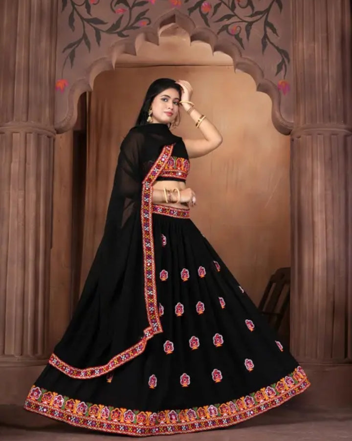 NAVRATRI SPECIAL GAMTHI WORK LEHENGA CHOLI