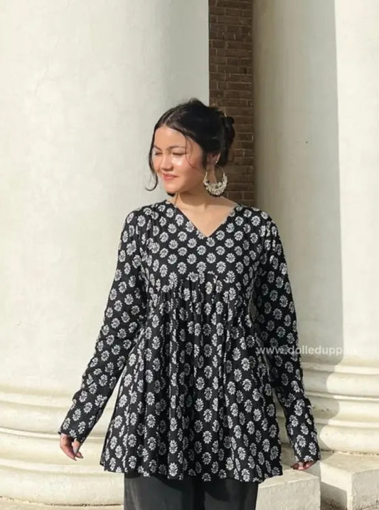 TC Cotton Beautiful Black Printed Women top And Tunics for women, New Trendy Short Kurtis For Girls