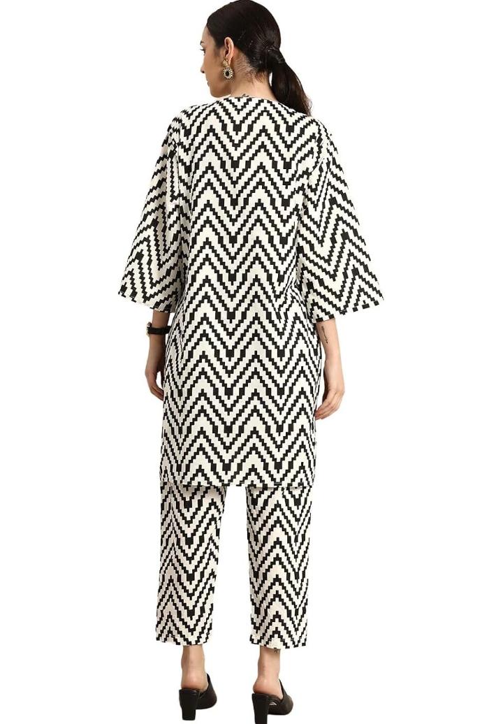 rytras Women's Rayon Printed Straight Kurta Pant Set